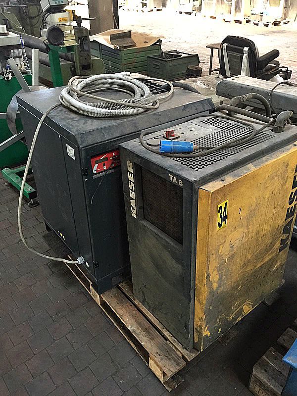 Compressore_FINI_con_togli_condensa_kw7.5_etichetta_attrezzatura_officina_meccanica