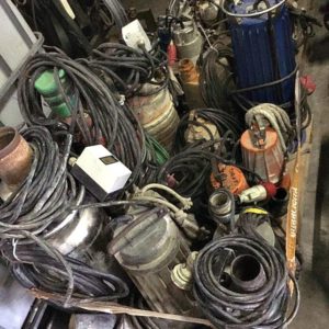 Lotto_di_pompe_da_acqua_1_attrezzatura_officina_meccanica