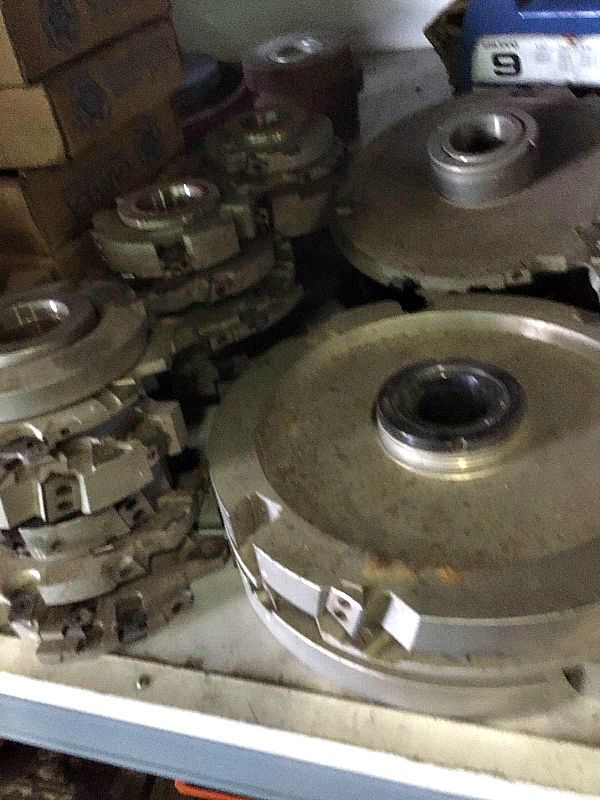 Lotto_frese_da_legno_attrezzatura_officina_meccanica
