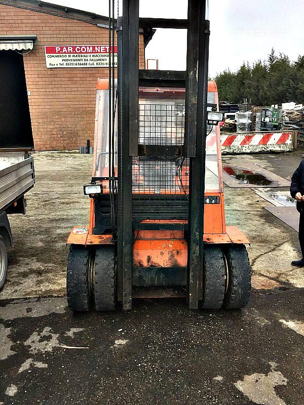 Muletto_35_quintali_Diesel_Lugli_idrostatico_fronte_attrezzatura_officina_meccanica