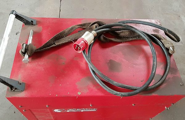 Saldatrice_ad_arco_ELETTRO_modello_ARC 401 DC_1_attrezzatura_officina_meccanica