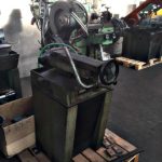 Troncatrice_pedrazzoli_con_basamento_attrezzatura_officina_meccanica