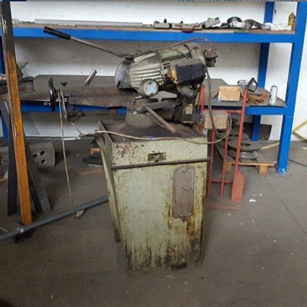 Troncatrice_pedrazzoli_attrezzatura_officina_meccanica