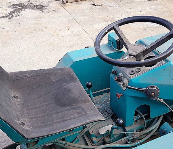 Motoagricola_marca_BERTOLINI_modello_1125 R 13_attrezzatura_officina_meccanica