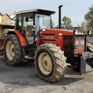 Trattore_marca_SAME_modello_TITAN_145 VDT_attrezzatura_officina_meccanica