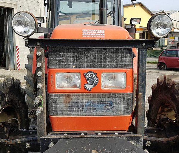 Trattore_marca_SAME_modello_TITAN_145 VDT_attrezzatura_officina_meccanica