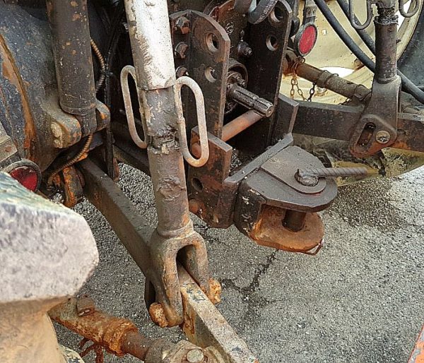 Trattore_marca_SAME_modello_TITAN_145 VDT_attrezzatura_officina_meccanica