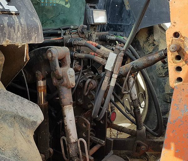 Trattore_marca_SAME_modello_TITAN_145 VDT_attrezzatura_officina_meccanica
