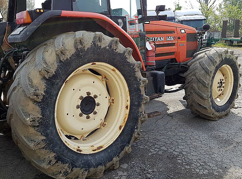 Trattore_marca_SAME_modello_TITAN_145 VDT_attrezzatura_officina_meccanica