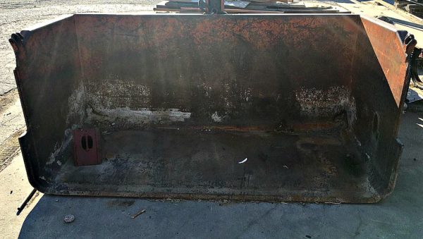 Cassone_per_trattore_attrezzatura_officina_meccanica