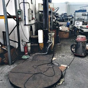Macchina_avvolgi_pallet_attrezzatura_officina_meccanica