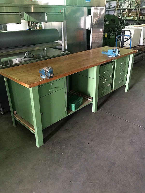 Tavolo_da_officina_attrezzatura_officina_meccanica