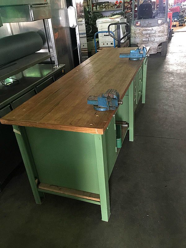 Tavolo_da_officina_attrezzatura_officina_meccanica
