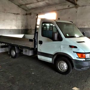 Furgone_iveco_cassonato_fronte_lato_stock_fallimenti