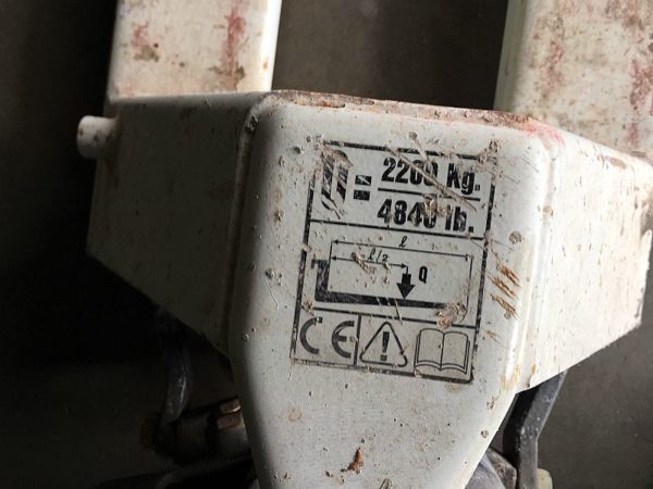 Transpallet_usato_2200_kg_attrezzatura_officina_meccanica