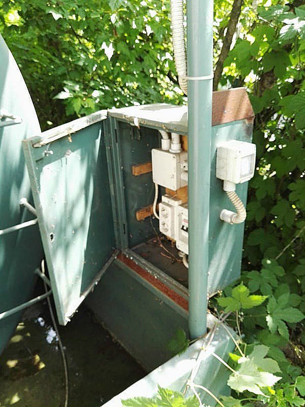 Cisterna_gasolio_9000_litri_attrezzatura_officina_meccanica