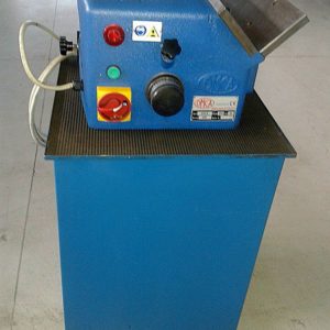 Smussatrice_OMCA_650A_M3021_attrezzatura_officina_meccanica