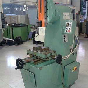 Stozzatrice_CAMS_modello_200SAC_attrezzatura_officina_meccanica