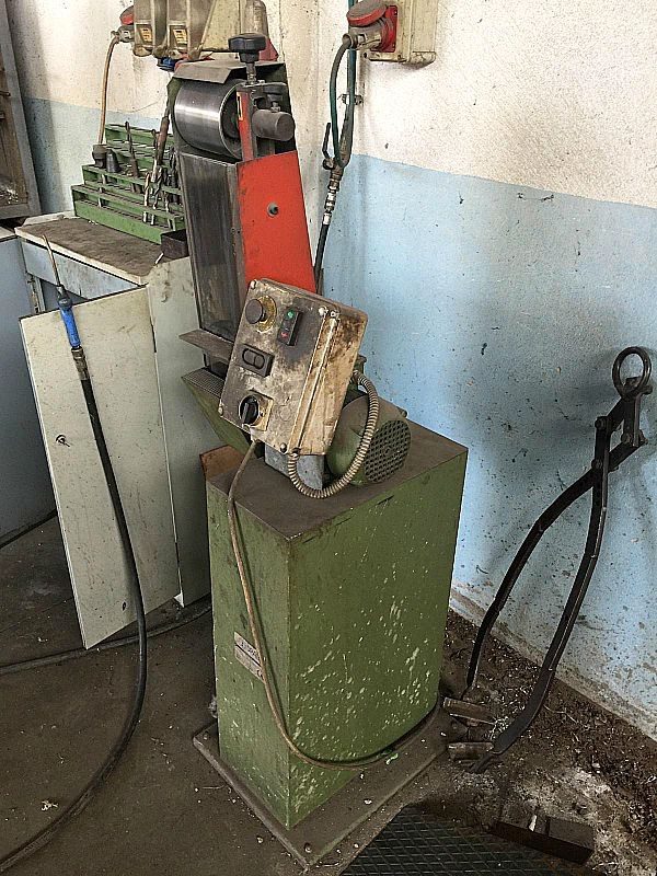 Mola_a_nastro_marca_Spadi_con_nastro_di_130_mm_attrezzatura_officina_meccanica