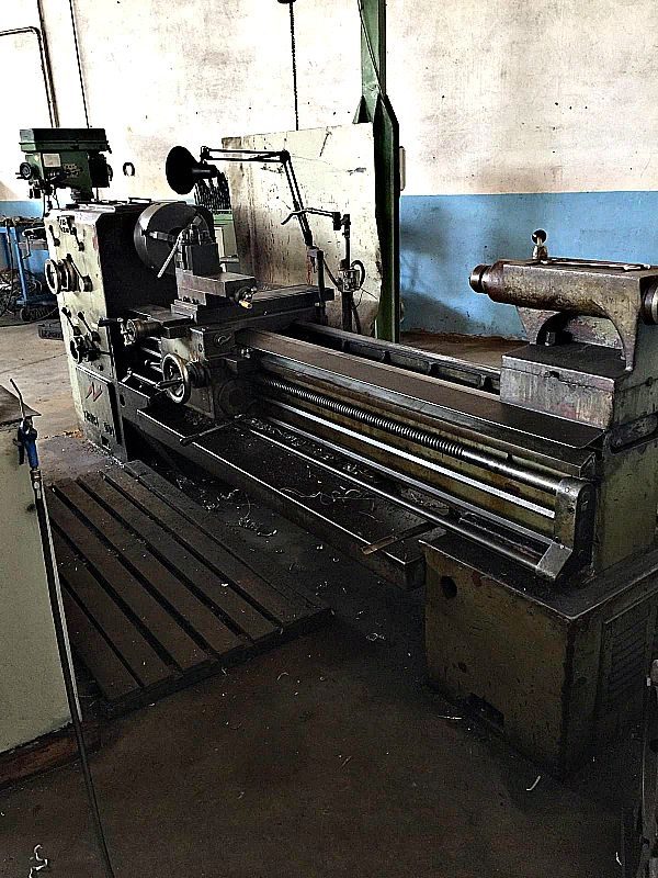 Tornio_Giana_300x2000_usato_attrezzatura_officina_meccanica