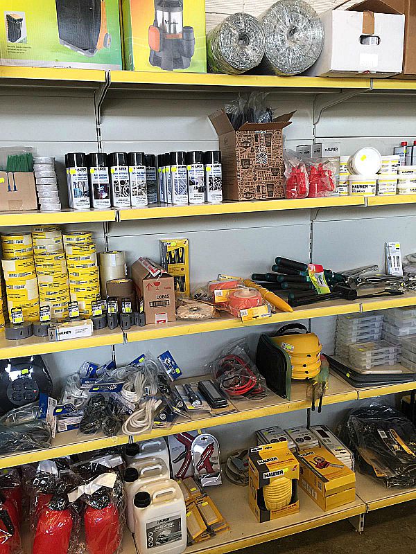 Stock articoli per ferramenta - immagine 3