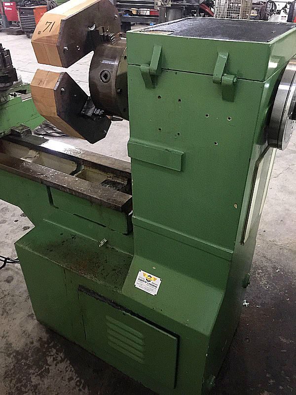 Tornio_parallelo_per_legno_Lar_1200_x_400_attrezzatura_officina_meccanica