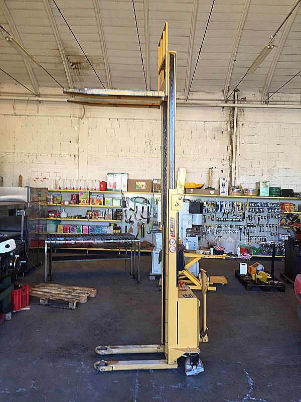Traspallet_Icem_kg_1000_altezza_2500_attrezzatura_officina_meccanica