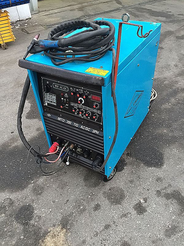 Saldatrice_a_tig_Nuova_Verso_Mito_350_ACDC_3_PH_attrezzatura_officina_meccanica