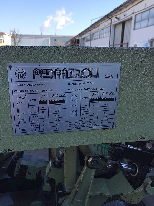 Sega_a_nastro_Pedrazzoli_S.N_270_semiautomatica_con_rulliera