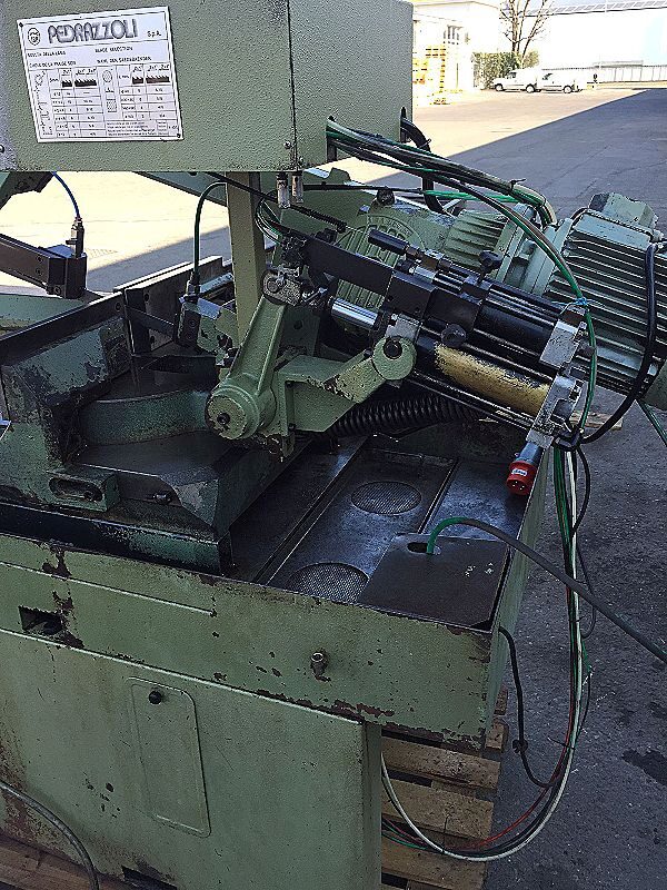 Sega_a_nastro_Pedrazzoli_S.N_270_semiautomatica_con_rulliera