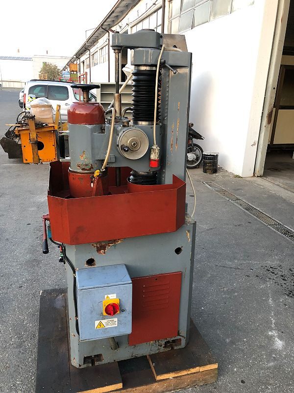 Lapidello_Vam_400_con_piano_magnetico_da_400_x_150