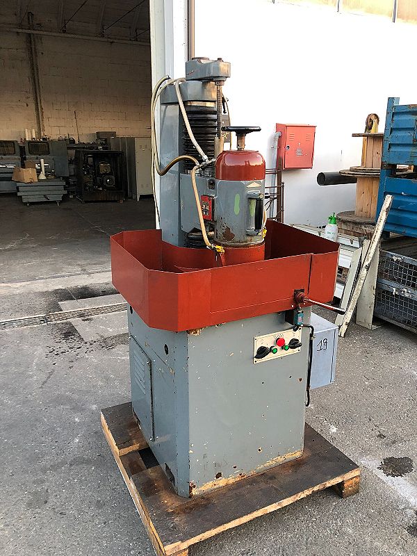 Lapidello_Vam_400_con_piano_magnetico_da_400_x_150