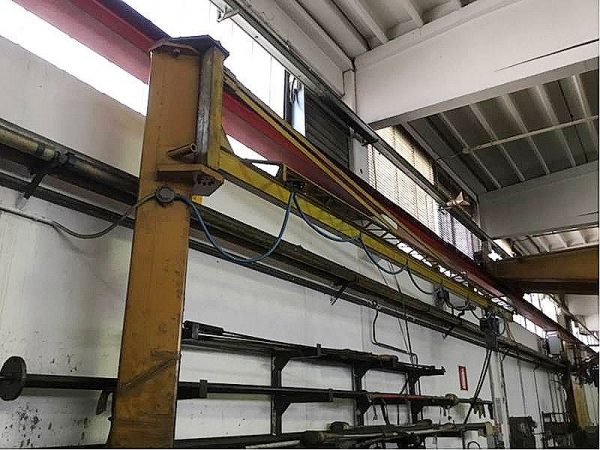 Paranco_a_bandiera_Demag_500_kg