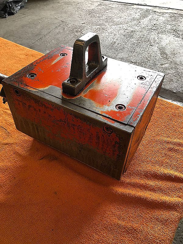 Magnete_di_sollevamento_portata_kg_500