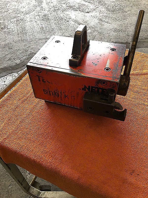 Magnete_di_sollevamento_portata_kg_500
