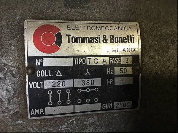 Smerigliatrice_molatrice_marca_Tommasi_&_Bonetti