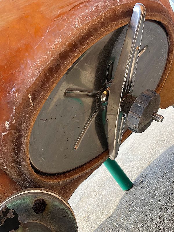 Botte_da_vino_in_vetroresina