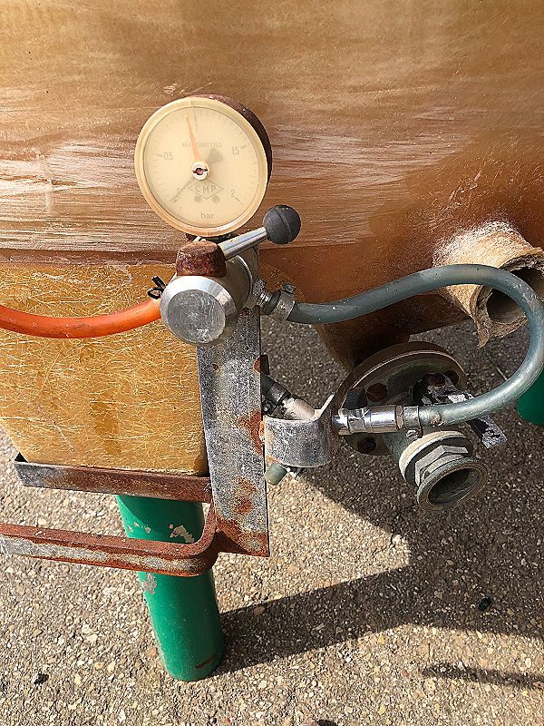 Botte_da_vino_in_vetroresina