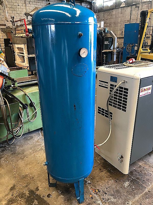 Compresore_atlas_copco_GA_5_FF_con_essicatore