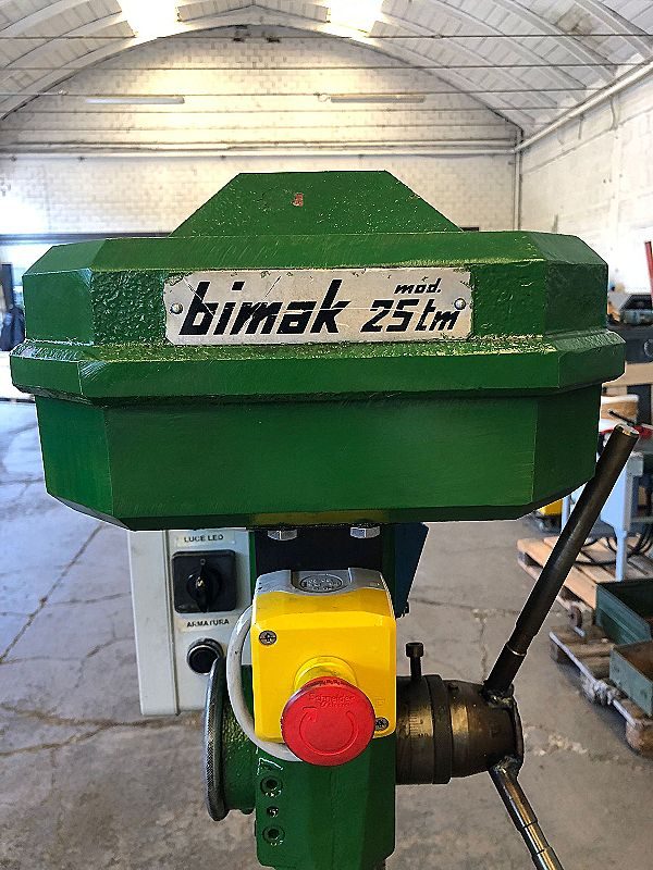 Trapano_a_colonna_Bimak_25_TM