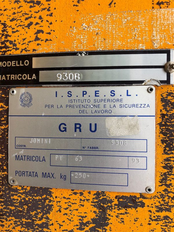 Gru_a_bandiera_Jomini_portata_kg_250