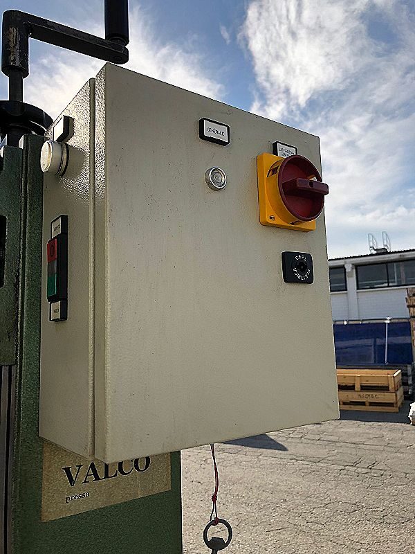 Pressa_Valco_modello_401