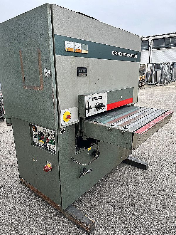 Carteggiatrice_per_lamiera_Grindingmaster
