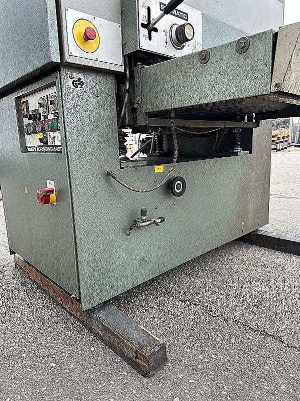 Carteggiatrice_per_lamiera_Grindingmaster