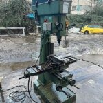 Trapano_fresa_con_morsa
