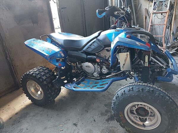 Polaris_Predator_500_anno_2005