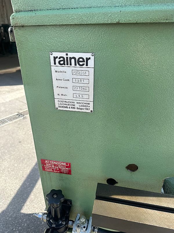 Punzonatrice_Rainer_P20051
