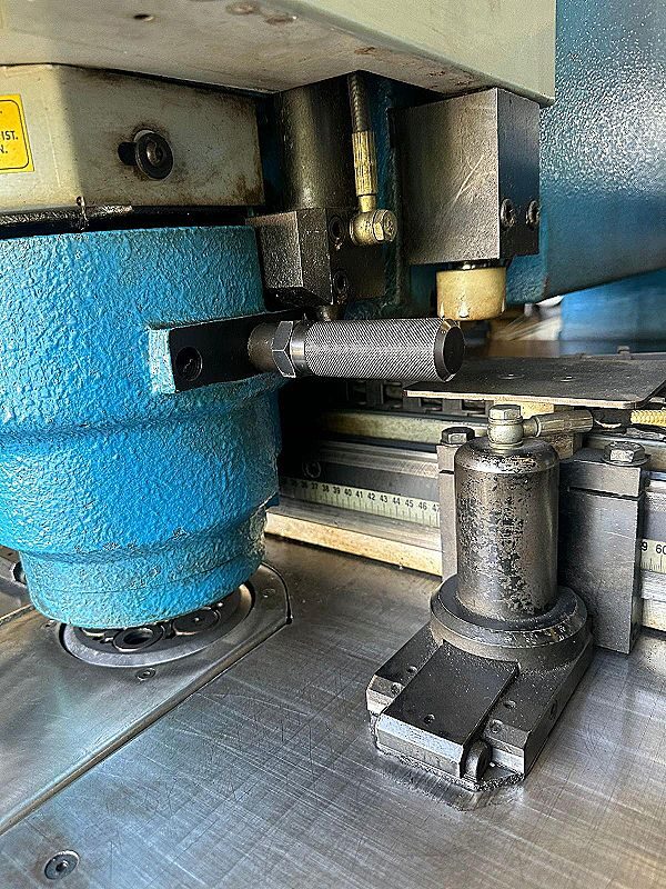 Punzonatrice_euromac_Cx_100030_CNC_multipunzone