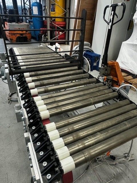 Rulliere_impianto_automazione_con_robot
