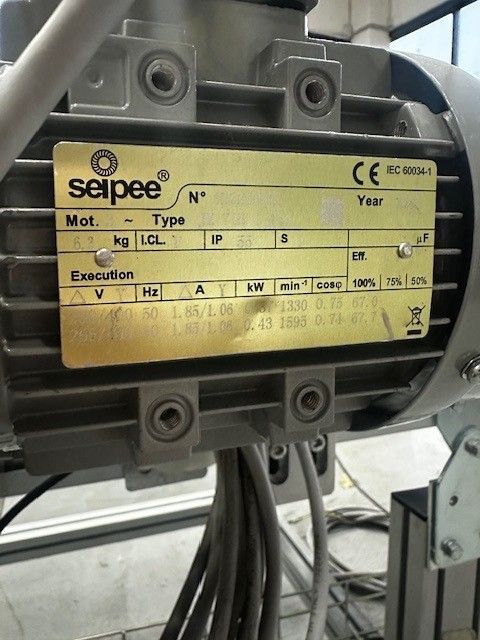 Rulliere_impianto_automazione_con_robot
